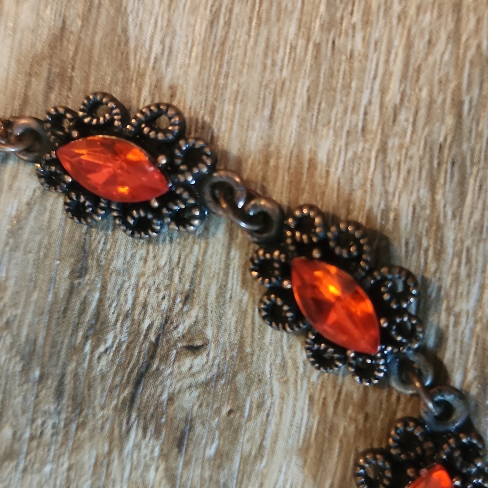 Vintage Bronze and Orange Stone Necklace and Earrings - Picture 5 of 5